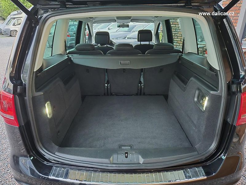 Volkswagen Sharan (2014) 2.0TDi 130KW Comfortline CUP - fotka 20 z 48