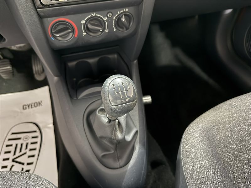 Renault Clio 1,2   i 135.000KM ZADNÍ ČIDLA - fotka 11 z 18