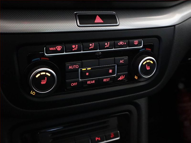 Volkswagen Sharan (2012) Highline 2.0 TDI, Tempomat - fotka 16 z 17