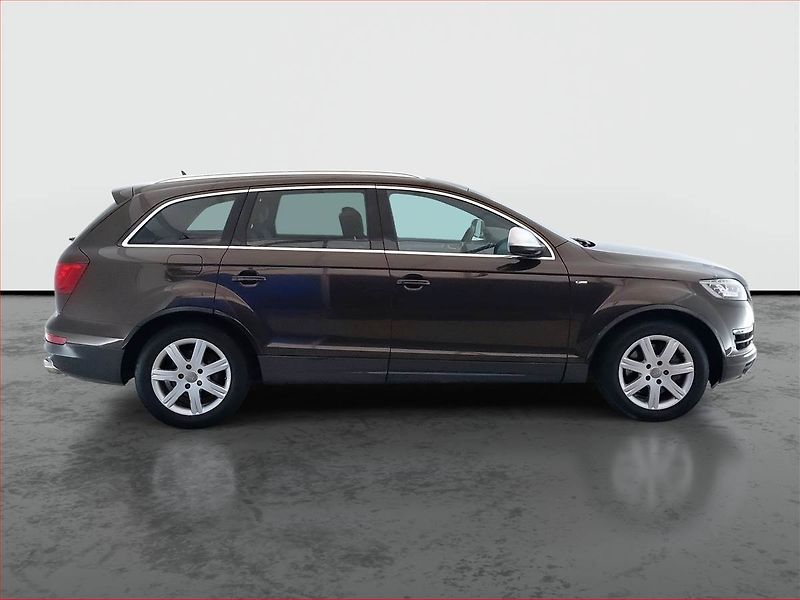 Audi Q7 (2010) S-Line 3.0 TDI, 4X4, Automat - fotka 6 z 21