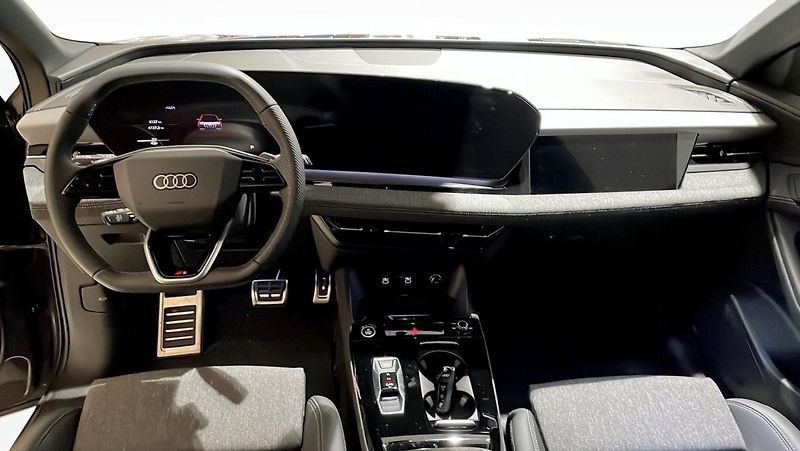 Audi Q6 e-tron Performance S-line 100kWh  - fotka 10 z 13