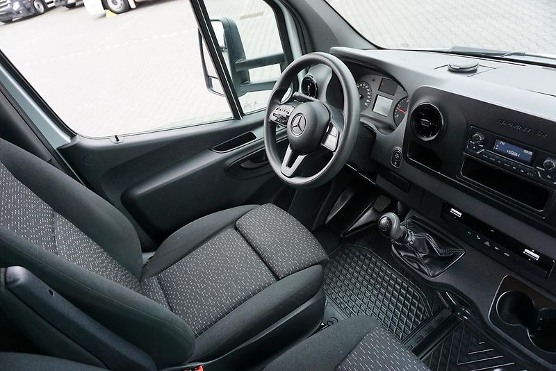 Mercedes-Benz Sprinter (2021) 2,2 CDI / E 6 / BURTO - PLANDE - fotka 12 z 40