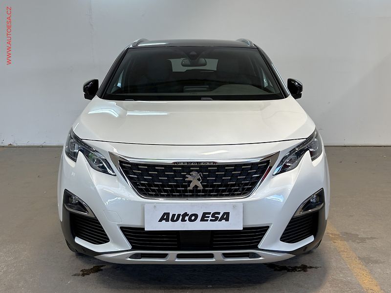 Peugeot 3008 (2019) 1.5 HDi, GT Line, LED, TZ - fotka 2 z 17