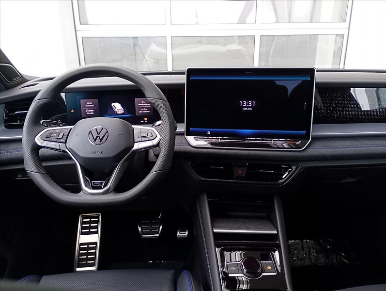 Volkswagen Tayron (2026) 2,0 TDI 142 kW 4MOT  R-Line - fotka 13 z 18