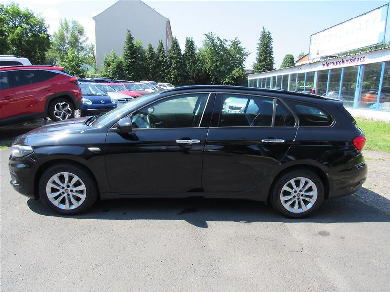 Fiat Tipo 1,6 MultiJet Automat - fotka 7 z 31