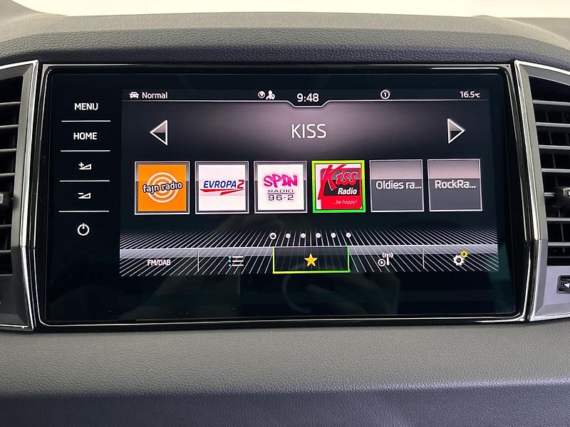 Škoda Karoq Top Selection DSG - fotka 12 z 30
