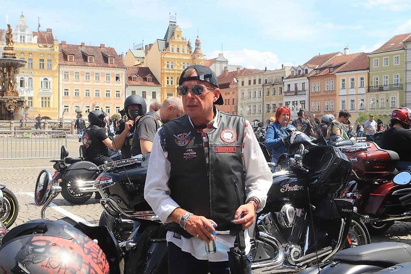 Setkání nadšenců a majitelů motocyklů Indian z celého světa v Českých Budějovicích.