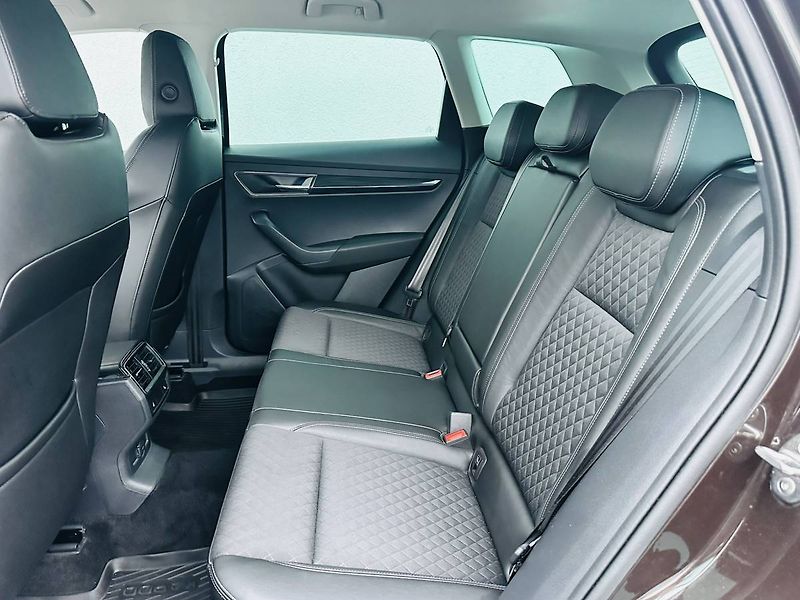 Škoda Karoq Style Plus 1.5TSI 110kW DSG7/1 - fotka 7 z 30