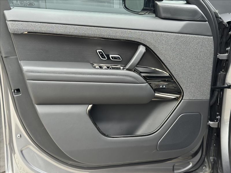Land Rover Range Rover Sport 3,0 D350 Autobiography ČR DPH - fotka 32 z 40