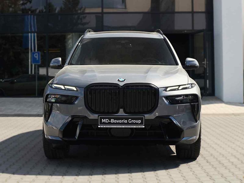 BMW X7 (2026) - fotka 2 z 10