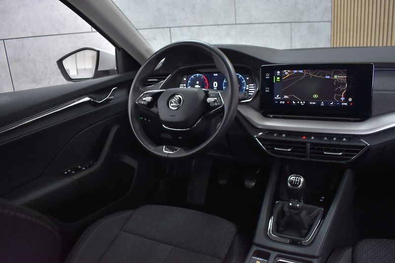 Škoda Octavia 2.0 TDI STYLE*KESSY*DPH*ČR 1.M - fotka 8 z 38