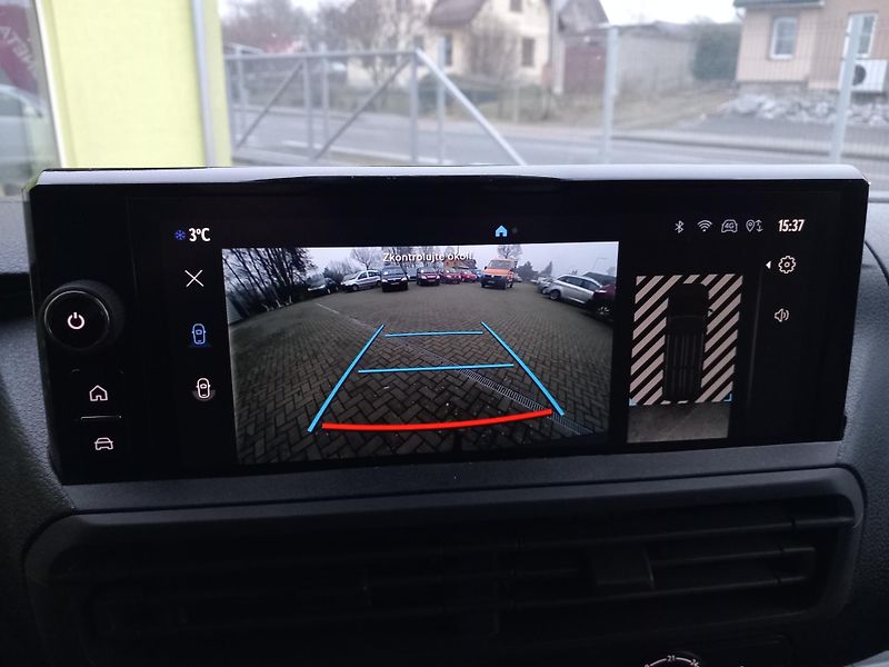 Toyota ProAce (2024) 2,0D 2x ŠOUPAČKY , AUTOMAT - fotka 26 z 35