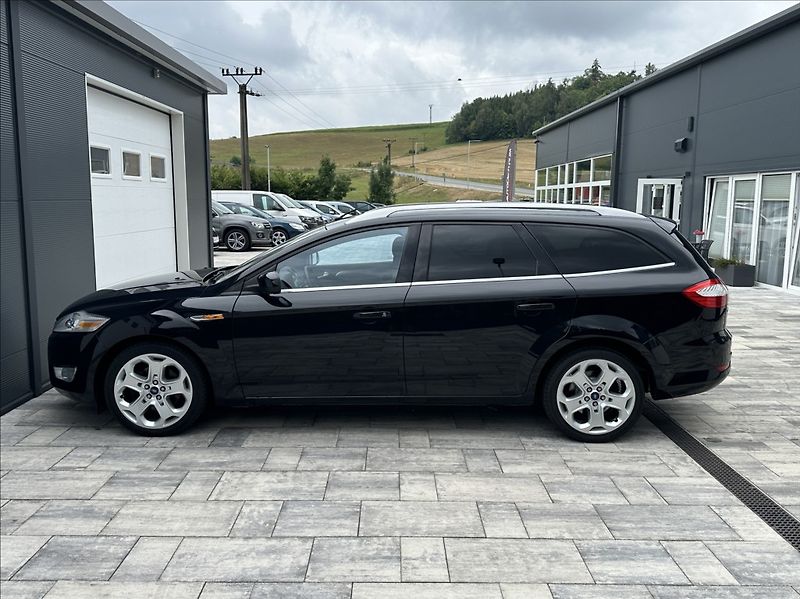 Ford Mondeo 2,3 160PS  Titanium A/T - fotka 11 z 46
