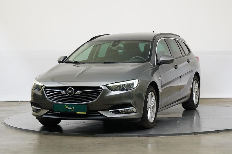 Opel Insignia - fotka 1 z 23