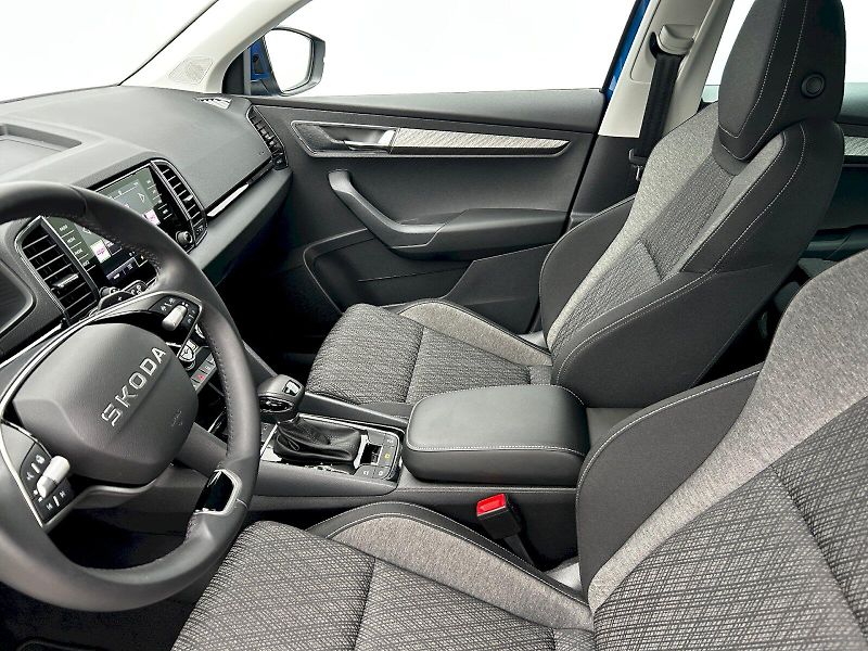 Škoda Karoq (2025) 1.5 TSI 110kW DSG Top Selectio - fotka 26 z 35