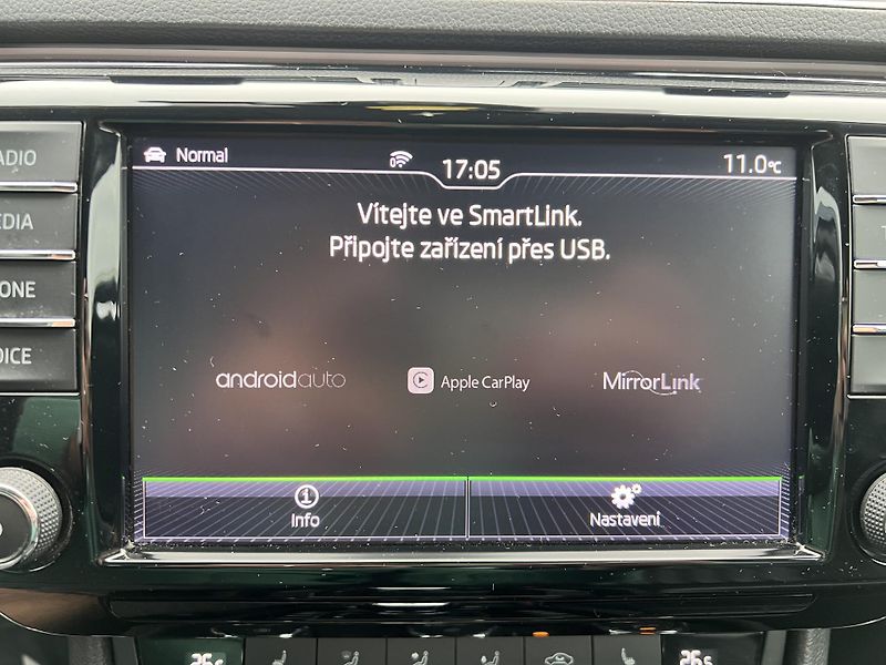 Škoda Superb L&K 2.0TDi 110kw KOUPENO V ČR - fotka 26 z 48