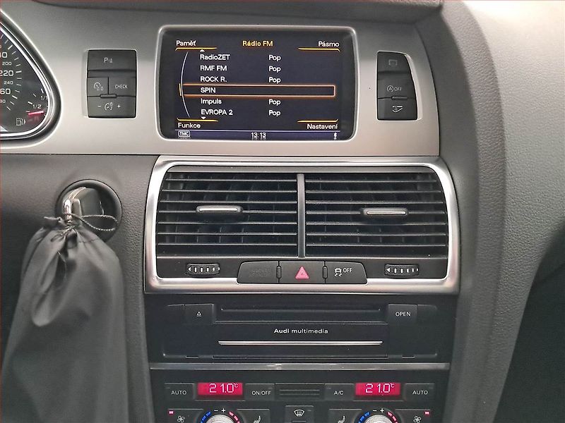 Audi Q7 (2013) S-Line 3.0 TDI, 4X4, Automat - fotka 12 z 18