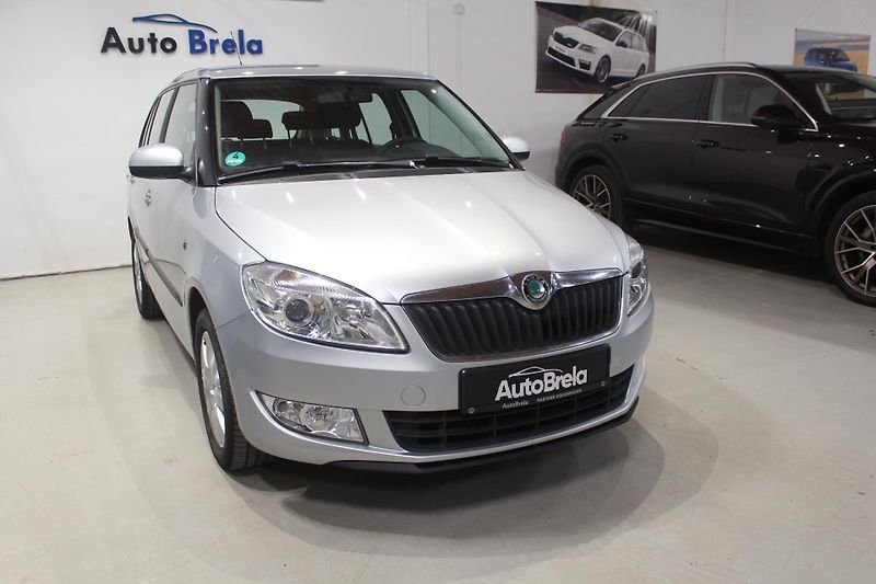 Škoda Fabia (2011) 1.2TSI 63kW Klima  - fotka 2 z 27
