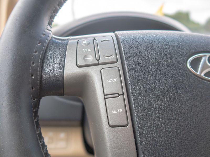 Hyundai H 1 (2015) ČR 2.5D 125KW mat – 8 SEDADEL - fotka 16 z 48