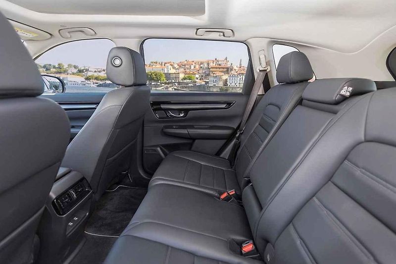 Honda CR-V v nové generaci během testů v Portu