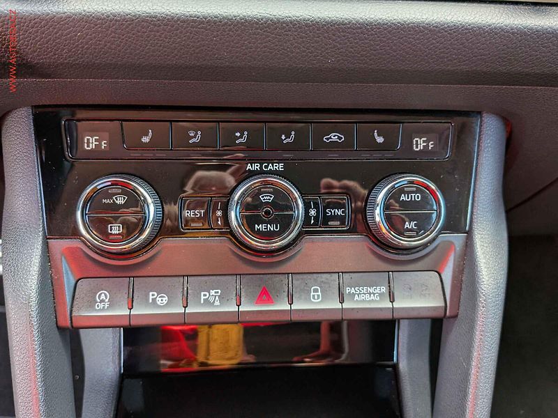 Škoda Kodiaq (2017) 2.0 TDi 4X4, ČR, Style, DSG - fotka 16 z 17