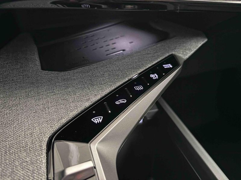 Peugeot 5008 (2026) Business Hybrid 145 e-DCS6 - fotka 22 z 41