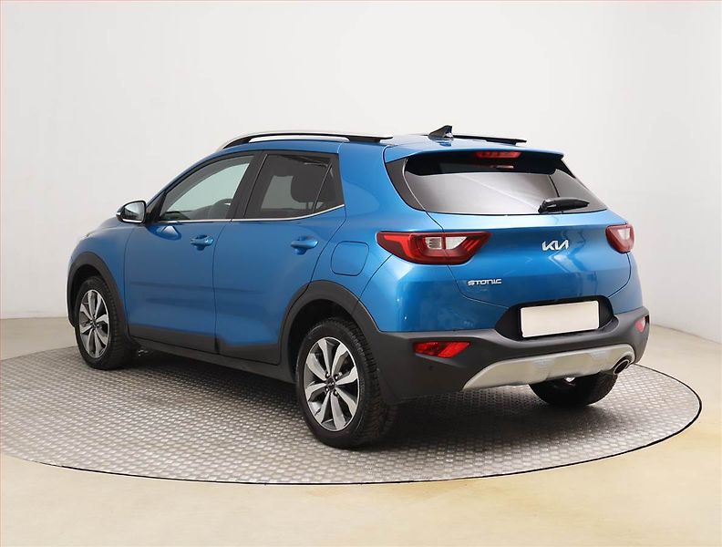 Kia Stonic (2023) 1.2 DPI, ČR,1.maj, Kůže, Navi - fotka 4 z 23