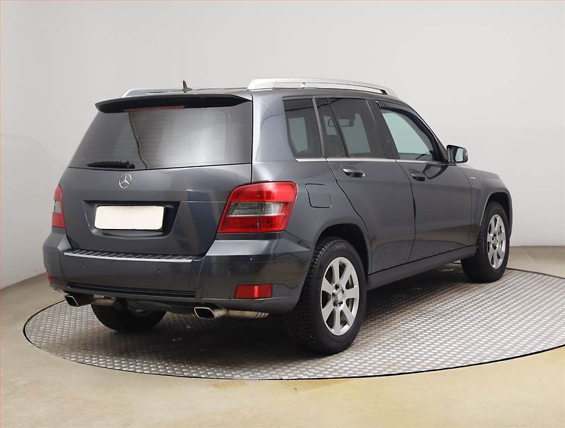 Mercedes-Benz GLK (2011) 200 CDI, Kůže, Park. senzory - fotka 5 z 20