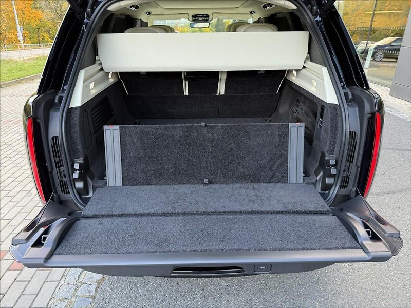 Land Rover Range Rover (2026) 3,0 AUTOBIOGRAPHY D350 - fotka 36 z 38