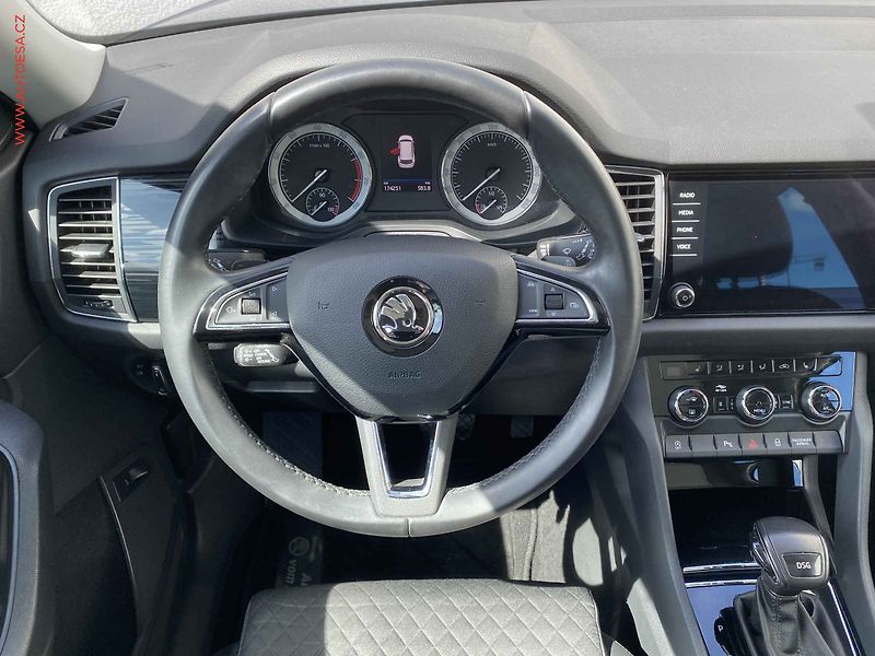 Škoda Kodiaq (2019) 1.5 TSi, Style, DSG, Webasto - fotka 11 z 22