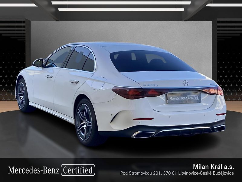 Mercedes-Benz Třídy E E 400e 4M AMG BURMESTER 4D - fotka 3 z 26