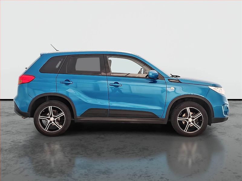 Suzuki Vitara (2015) 1.6 VVT, 4X4, Navi, Tempomat - fotka 6 z 18