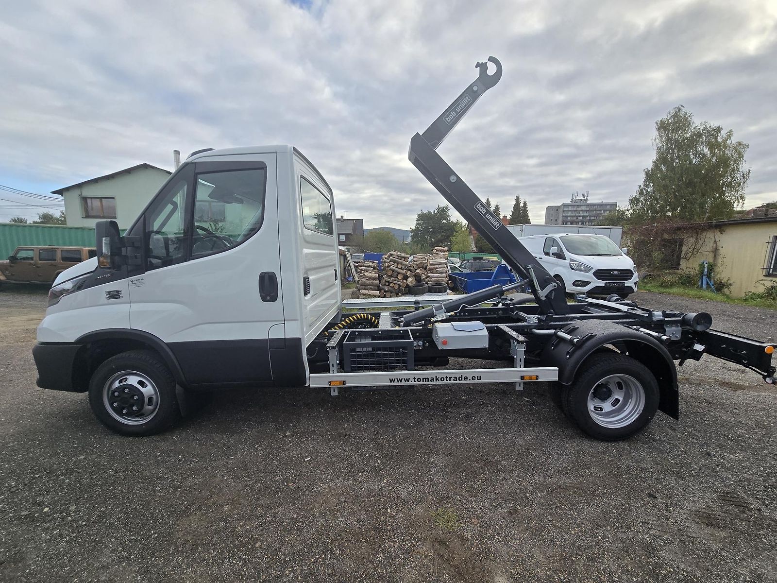 Iveco Daily NOSIČ KONTEJNERŮ DO 3,5 TUNY! — foto 6