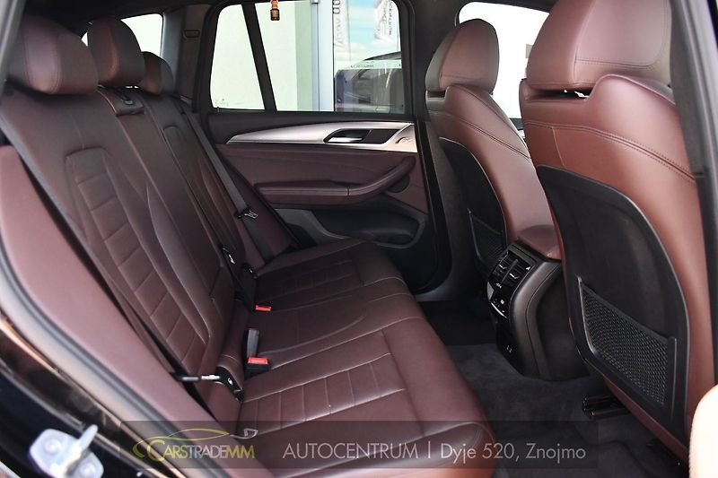 BMW X3 30d X-DRIVE M-SPORT TAŽNÉ - fotka 16 z 57