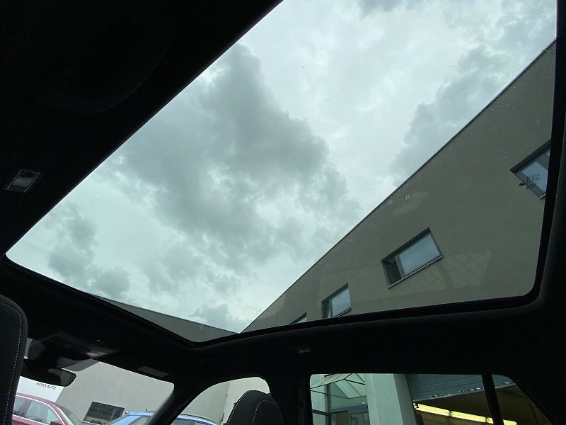Škoda Kamiq (2022) 1.0 TSI Monte Carlo - fotka 29 z 37