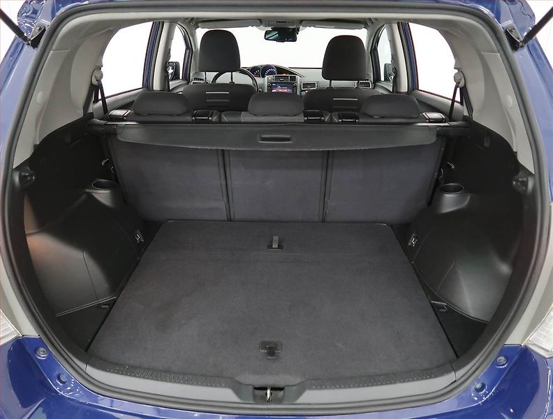 Toyota Verso (2017) 1.6 D-4D, Xenony, Tempomat - fotka 13 z 22