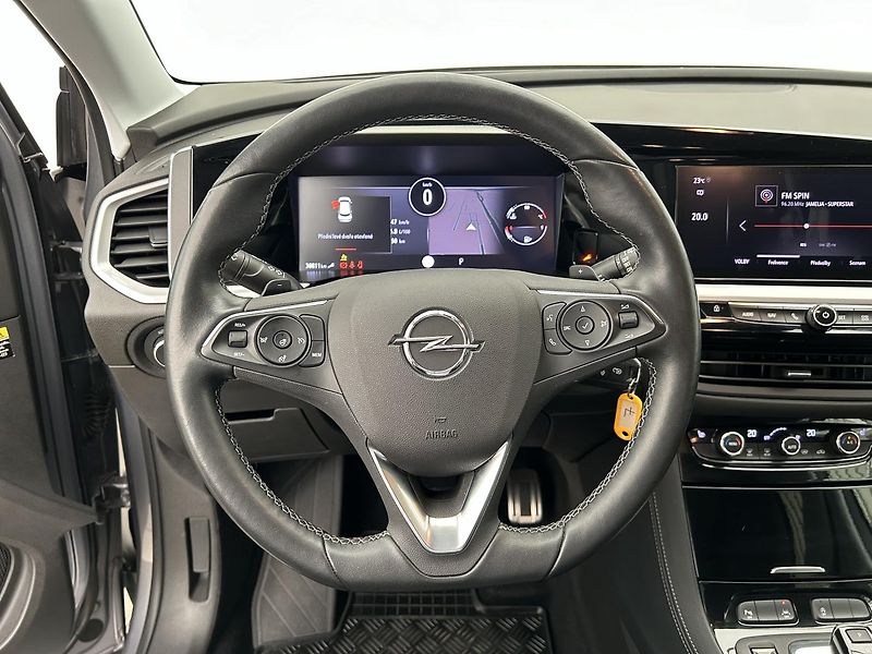 Opel Grandland 1.5 CDTi GS - fotka 19 z 30