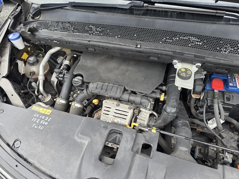 Citroën C4 Picasso 1.2 TCE TZ Masáž  - fotka 15 z 18