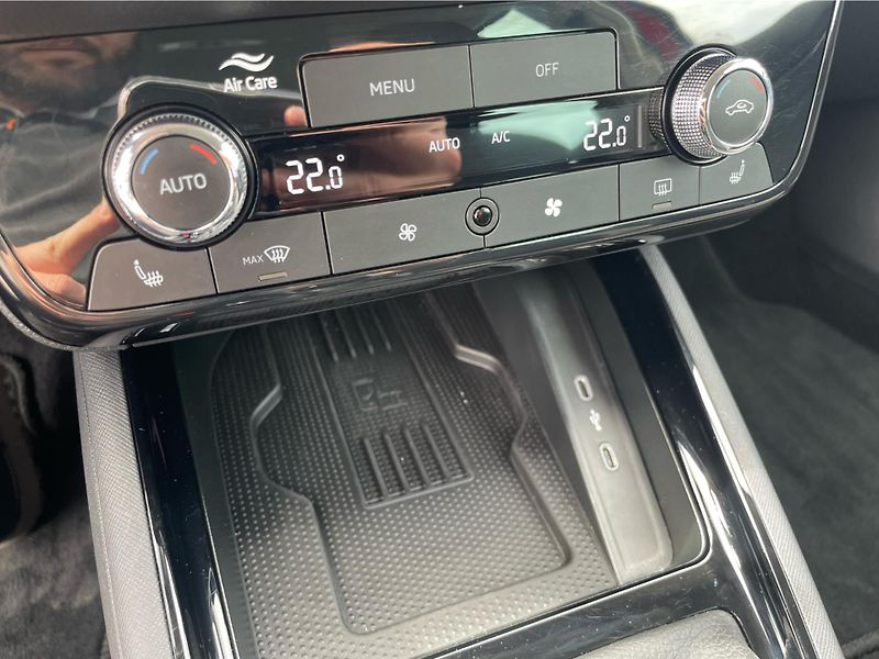 Škoda Scala 1.0 TSi DSG 7st. TOP SELECTION - fotka 23 z 28