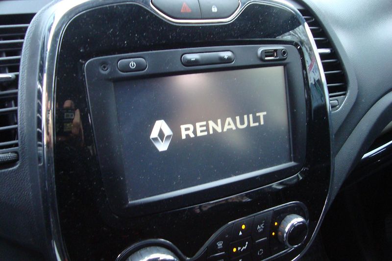 Renault Captur (2017)  0.9 Limited - fotka 29 z 66
