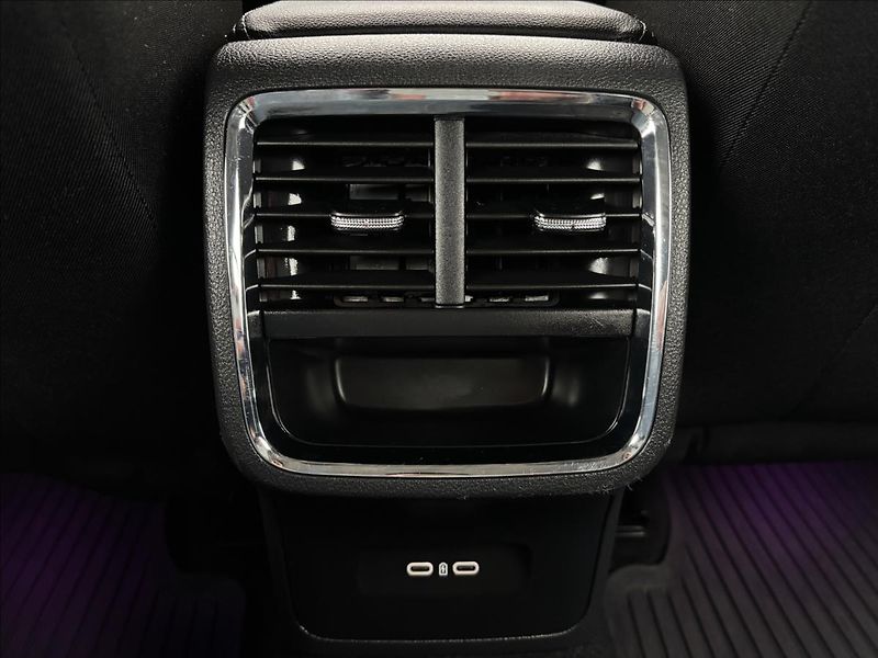 Škoda Octavia 2,0 TDI 110kW Style DSG - fotka 15 z 38