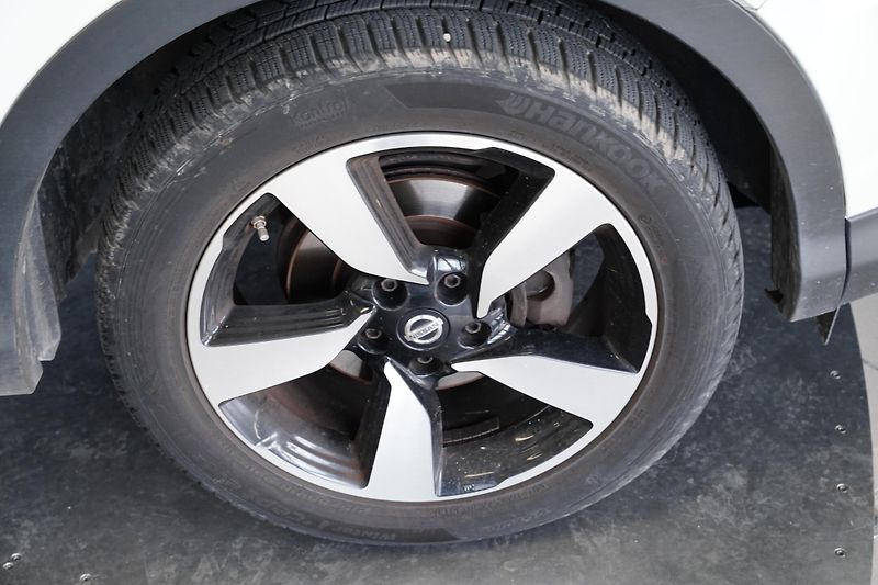 Nissan Qashqai - fotka 9 z 25