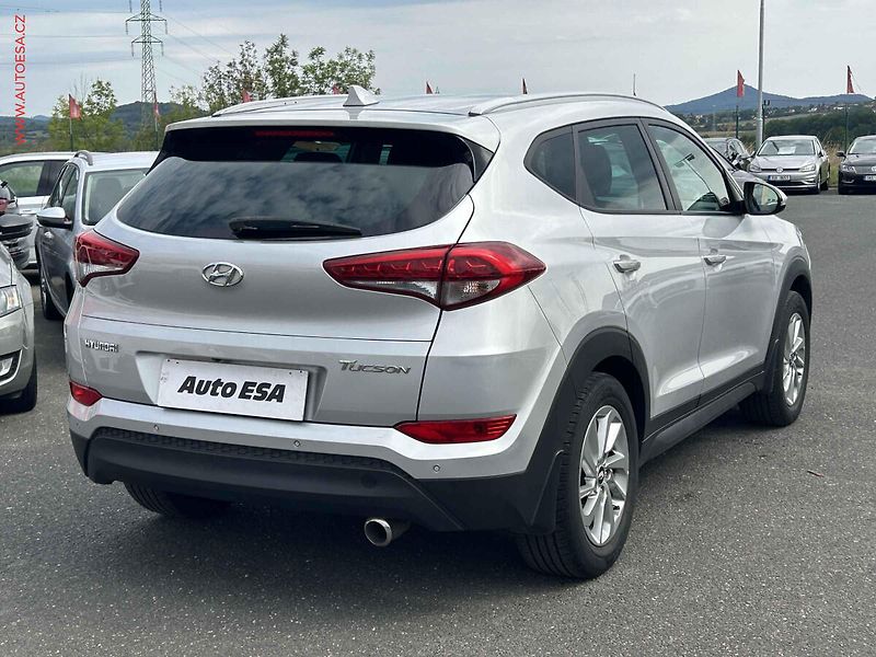 Hyundai Tucson (2016) 1.7CRDi, 2.maj,ČR, Navi - fotka 4 z 19