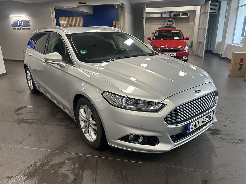 Ford Mondeo (2015) 2.0TDCi Aut Titanium LED 110kW - fotka 1 z 24