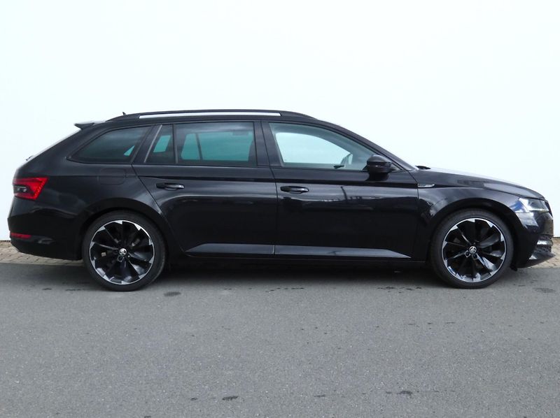 Škoda Superb Combi Sportline 2.0 TDI 4x4 DS - fotka 3 z 30