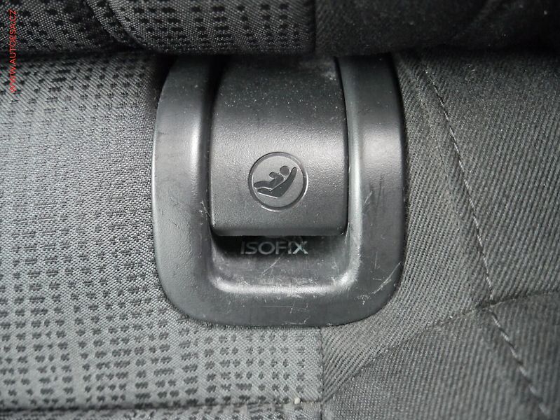 Škoda Octavia (2019) 1.6 TDi, ČR, DSG, LED, autoAC - fotka 23 z 26