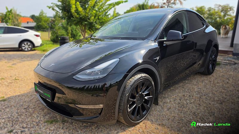 Tesla Model Y (2023) Long Range AWD - fotka 3 z 11