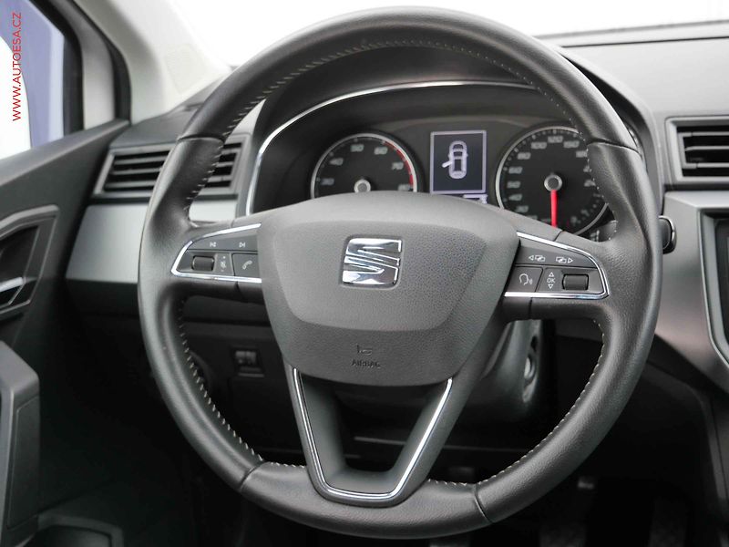 Seat Ibiza (2018) 1.0 MPi, AC, park.asist - fotka 11 z 23