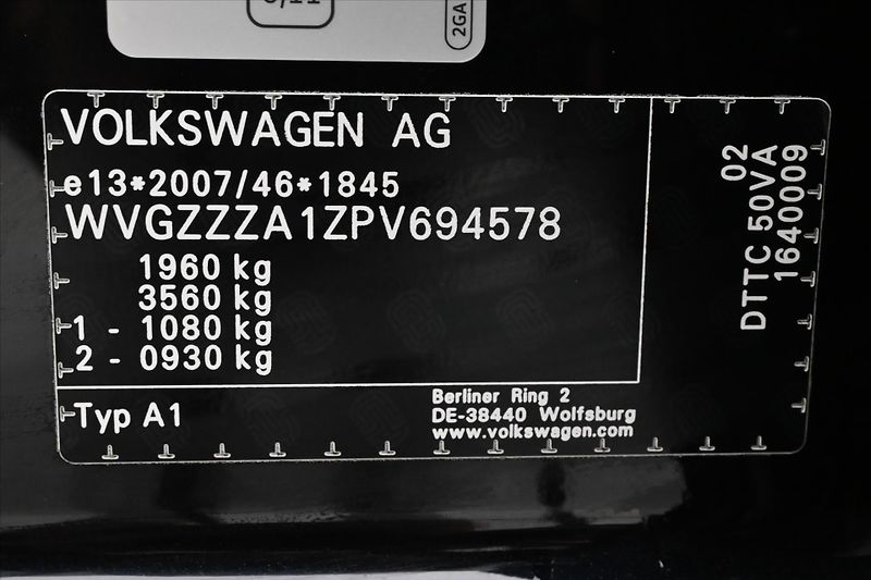 Volkswagen T-Roc 2,0 TDI 110kW DSG Style Plus Z - fotka 12 z 31