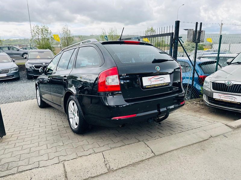 Škoda Octavia (2012) 2.0TDi NAVI, HEZKÝ STAV - fotka 4 z 15